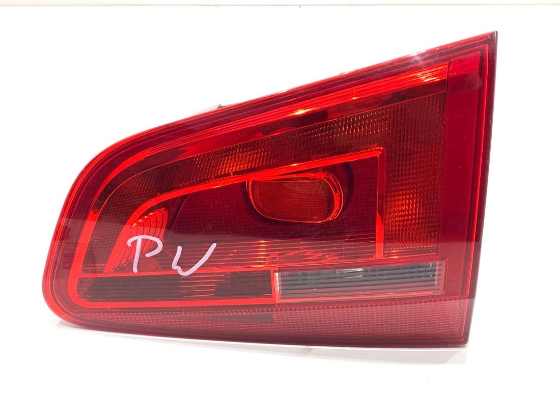 Ліхтар задній правий Volkswagen Sharan 7N0945094K