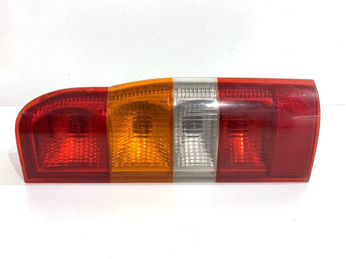 Фонарь задний правый Ford Transit YC1X-13434-A