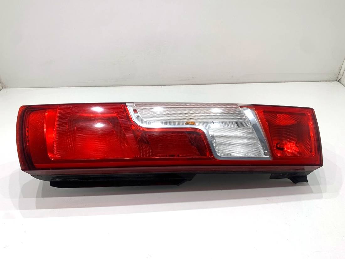 Ліхтар задній правий Citroen Jumper 1380672080