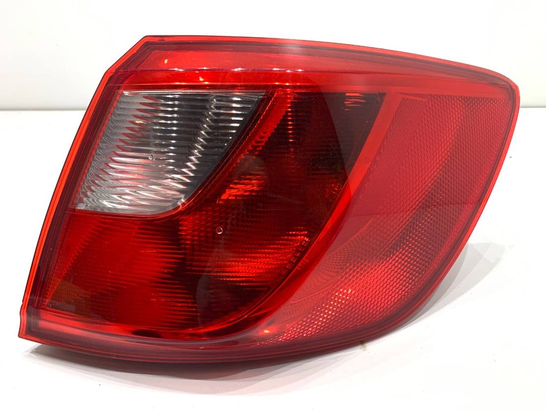Фонарь задний правый Seat Ibiza