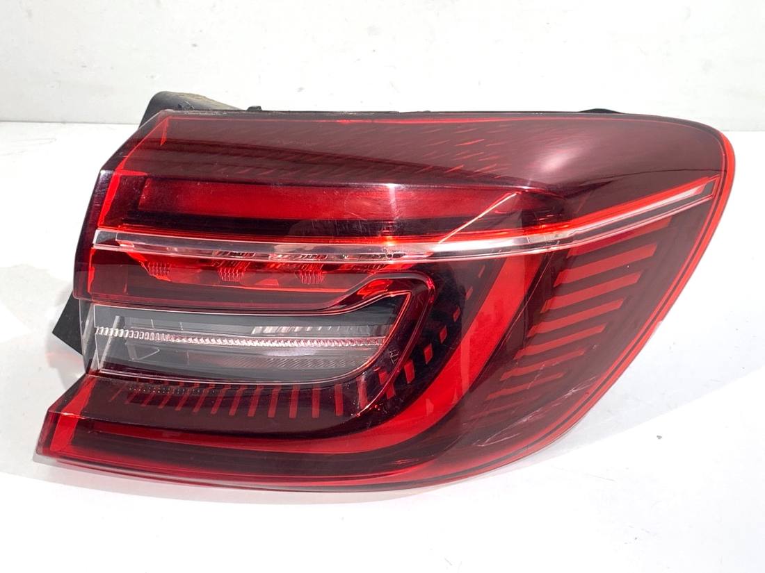 Фонарь задний правый Renault Clio 265504885R