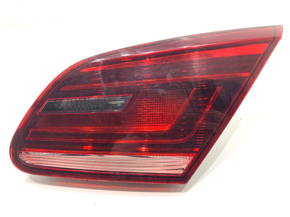 Ліхтар задній правий Volkswagen Passat CC 3C8945308P