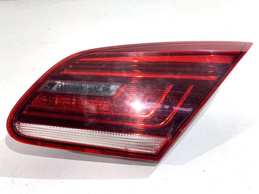 Ліхтар задній правий Volkswagen Passat CC 3C8945308R