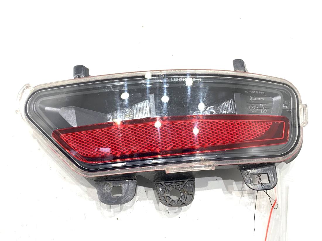Ліхтар задній правий Renault Captur 265801655R