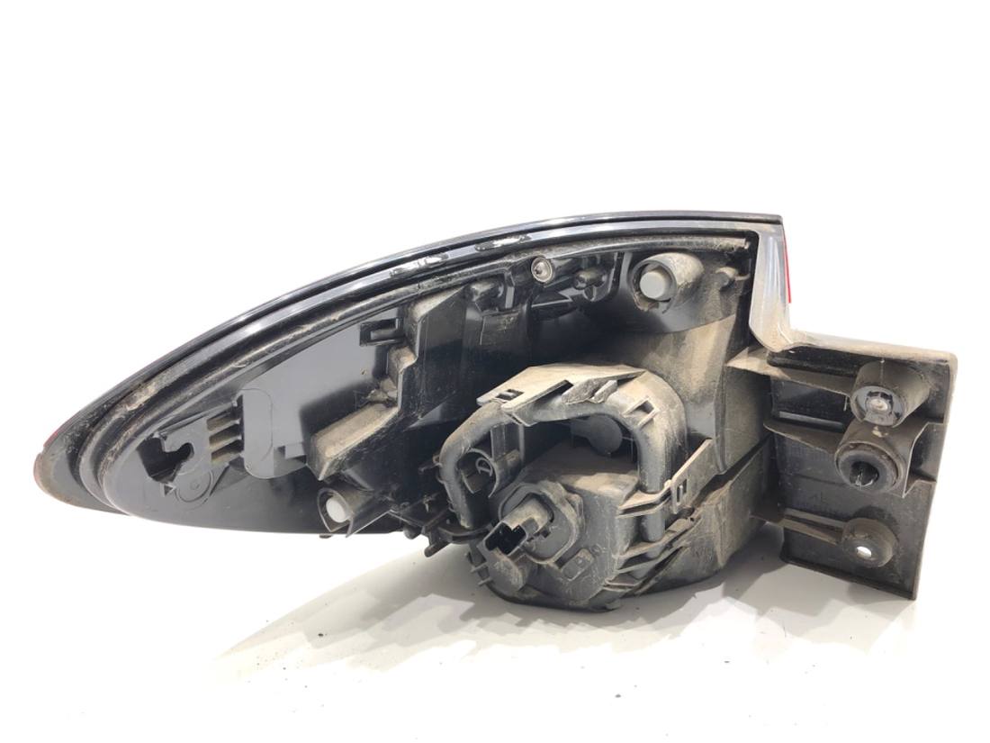 Фонарь задний правый Renault Captur — фото детали 4