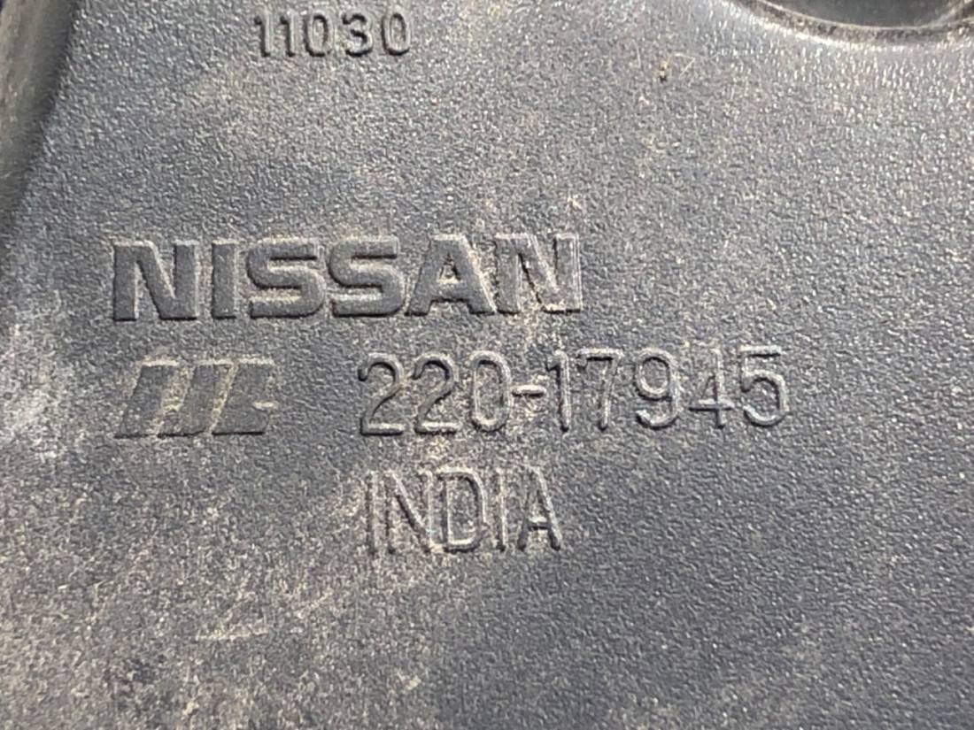 Фонарь задний правый Nissan Micra — фото детали 5