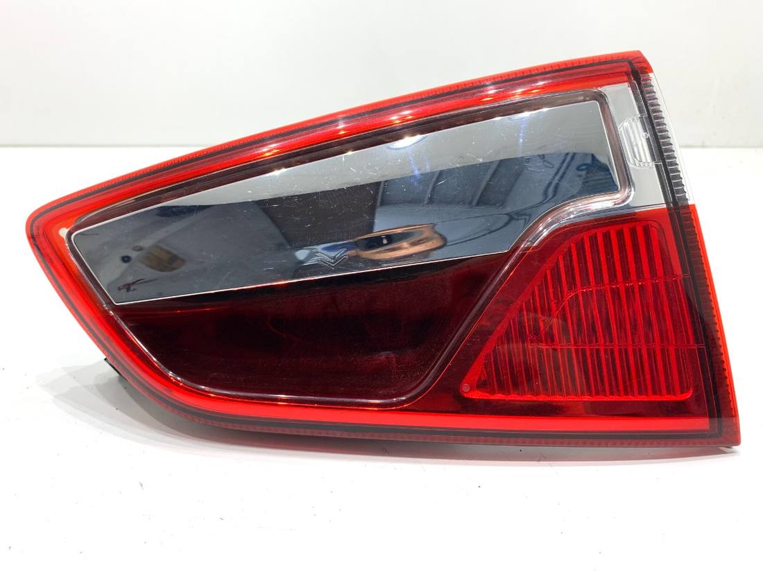 Ліхтар задній правий Ford ECOSPORT GN1513A602CC