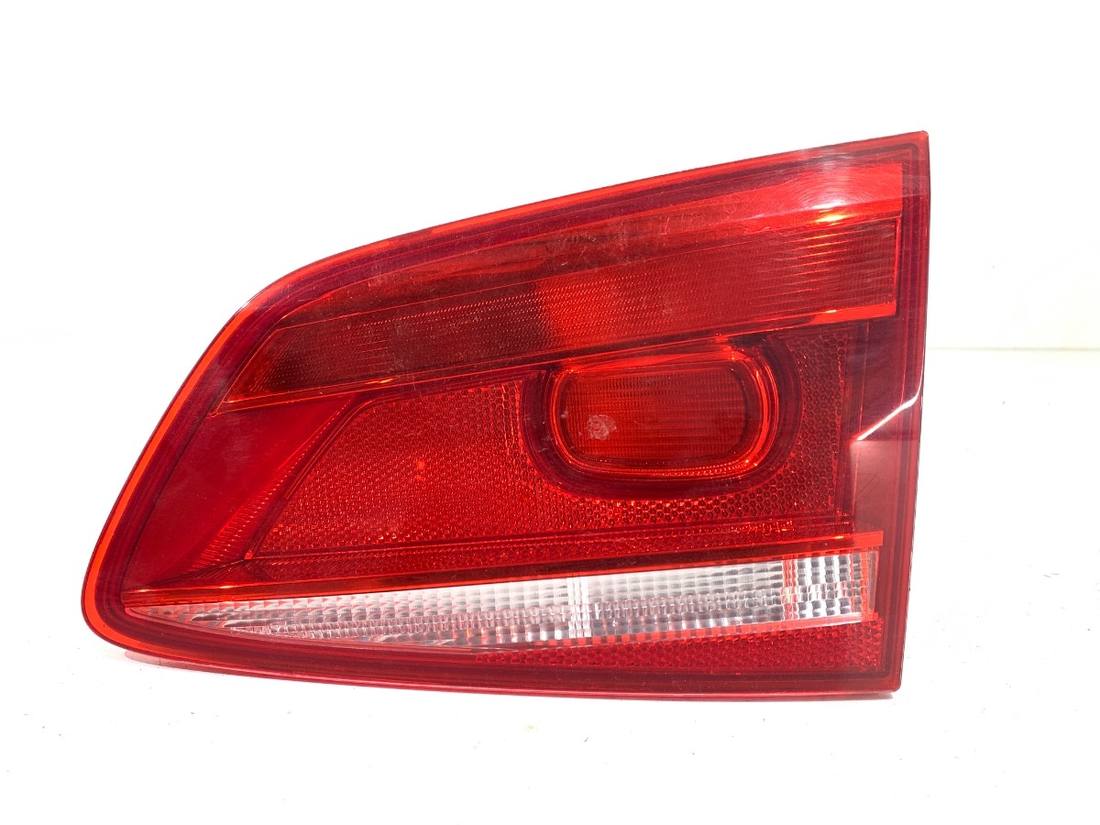Ліхтар задній правий Volkswagen Passat B7 3AF945094M