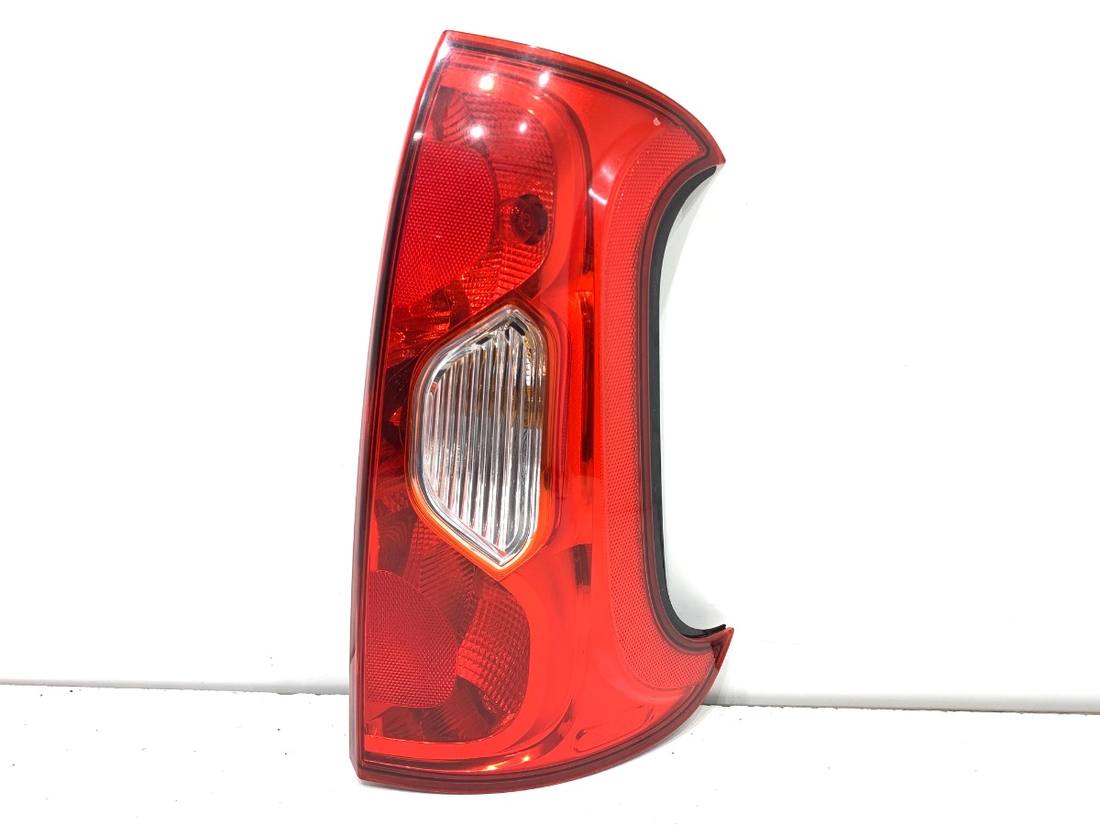 Ліхтар задній правий Fiat Panda 51843642
