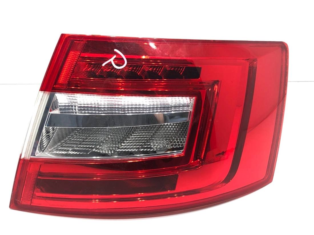 Ліхтар задній правий Skoda Octavia 3