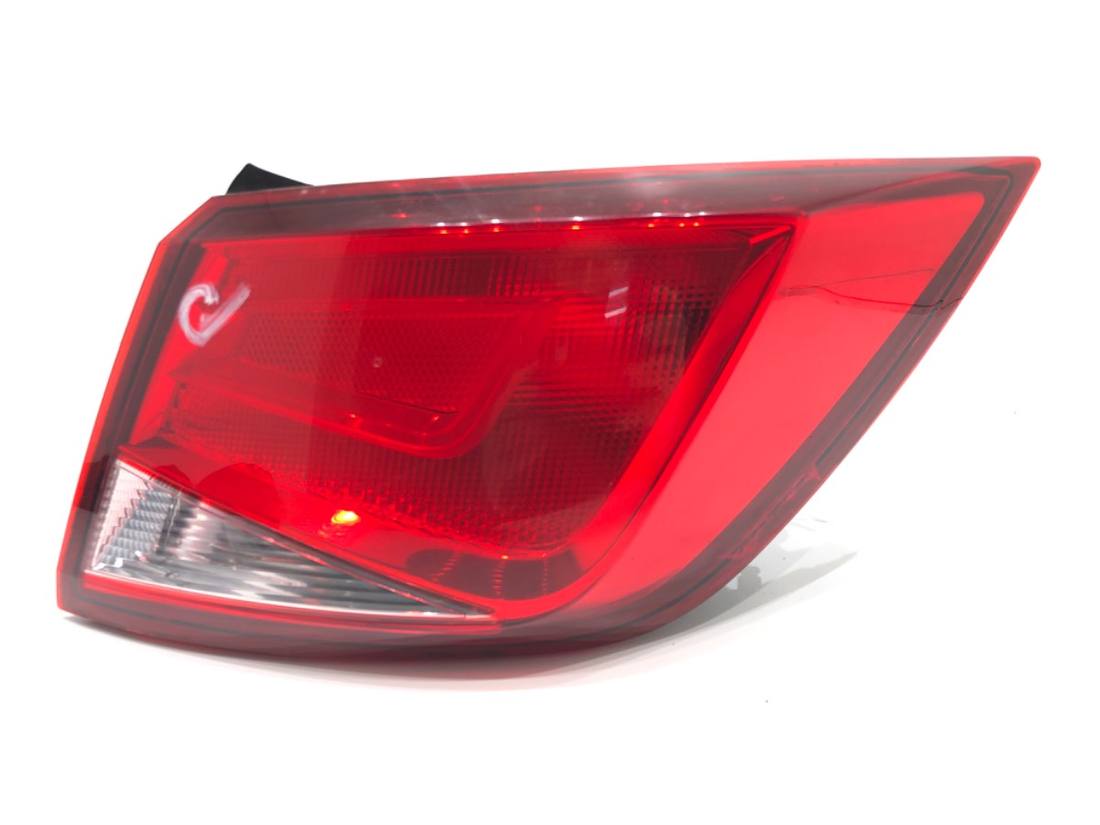 Фонарь задний правый Seat Leon 5F9945096