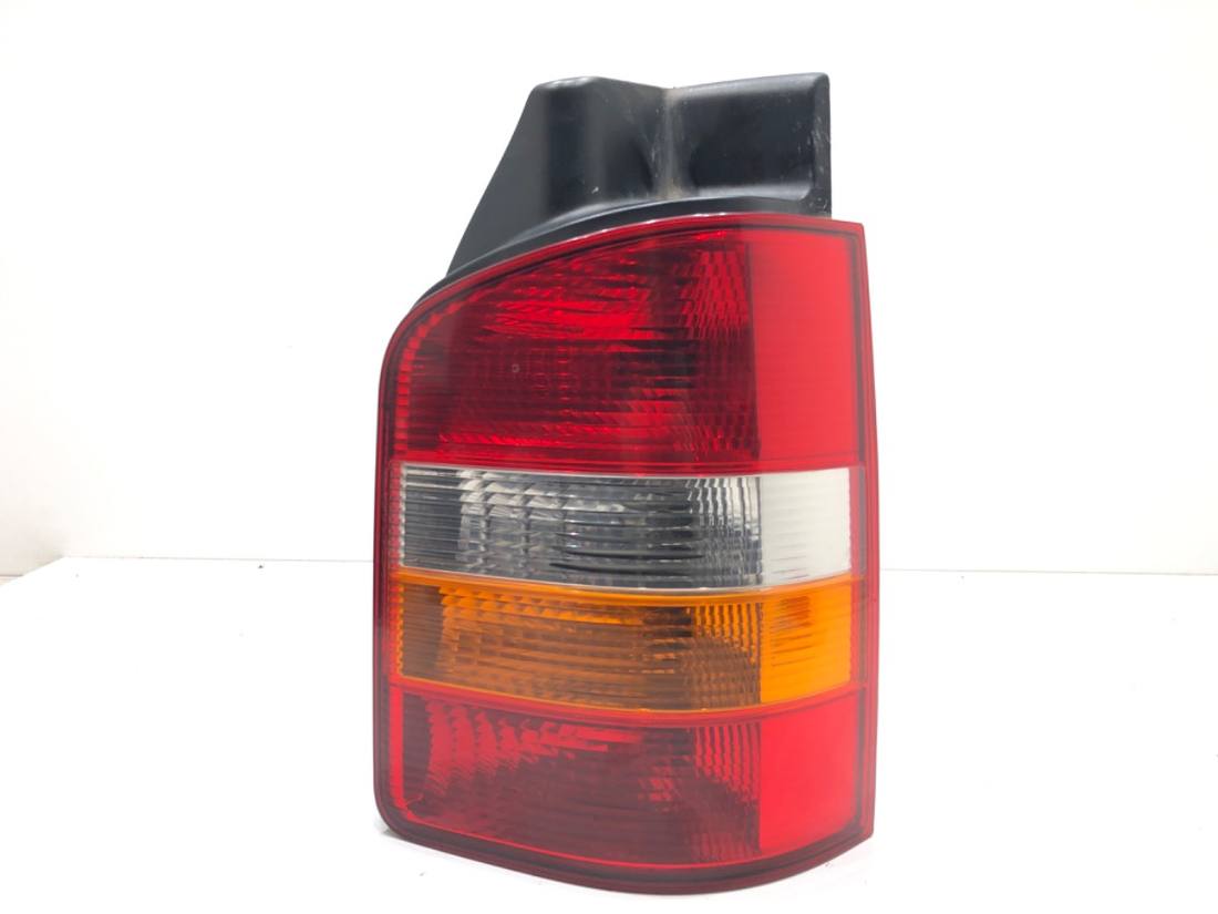 Ліхтар задній правий Volkswagen Transporter T5 7H0945096F