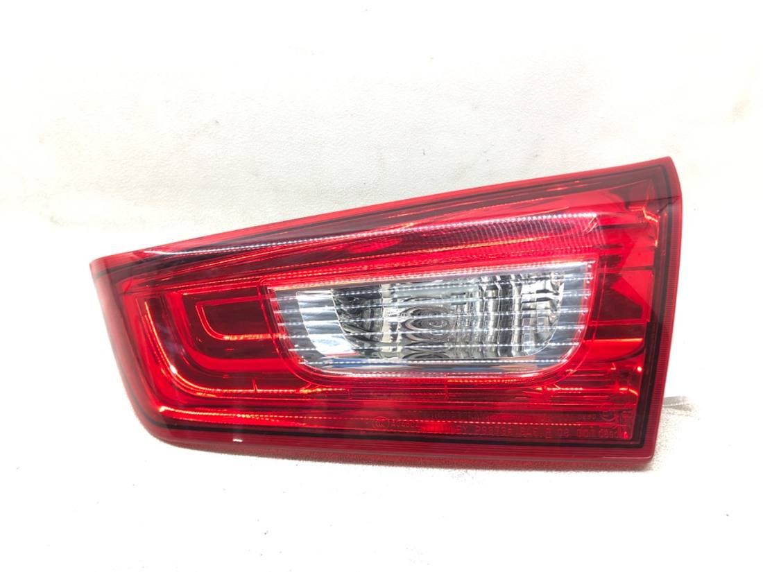 Ліхтар задній правий Mitsubishi Outlander P9373R