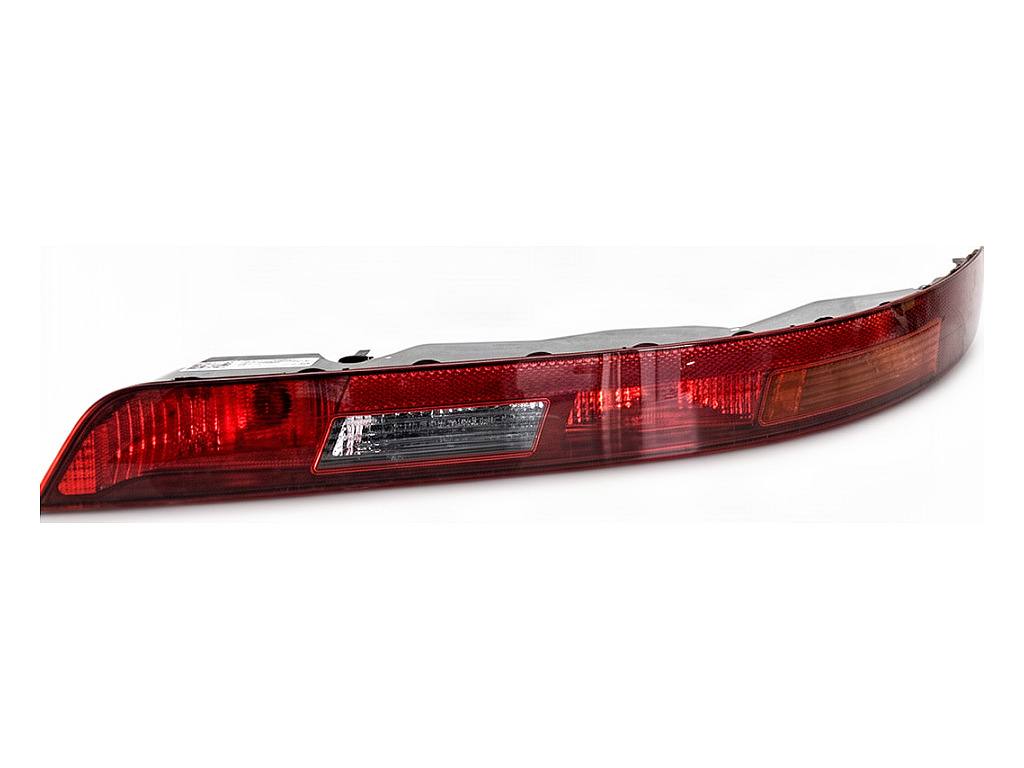 Ліхтар задній лівий Audi Q3 8U0945095D