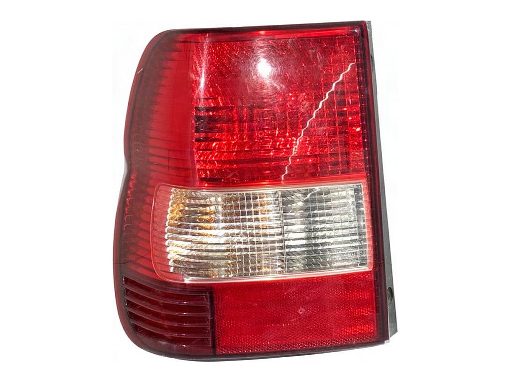 Фонарь задний левый Mitsubishi Pajero 28710102