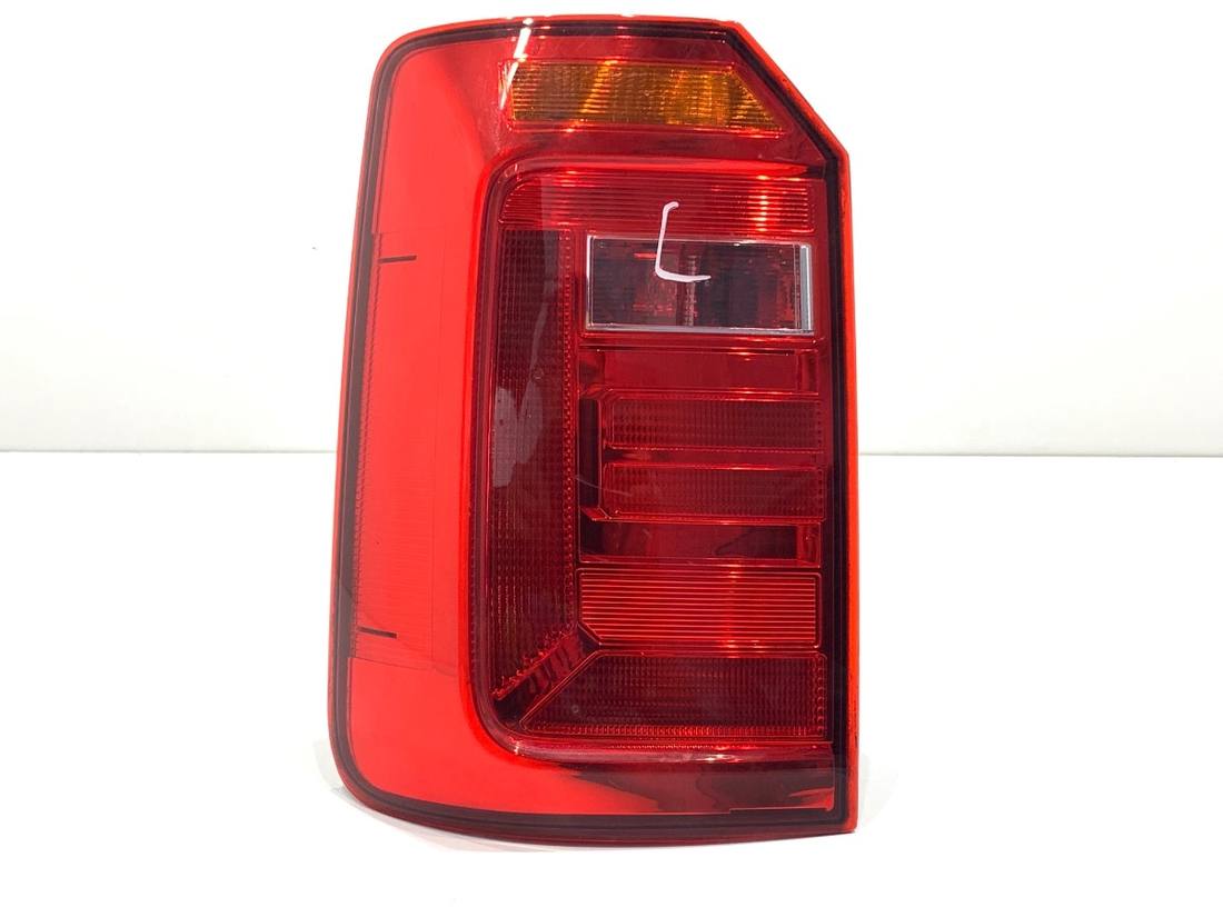 Ліхтар задній лівий Volkswagen Caddy 2K1945095N