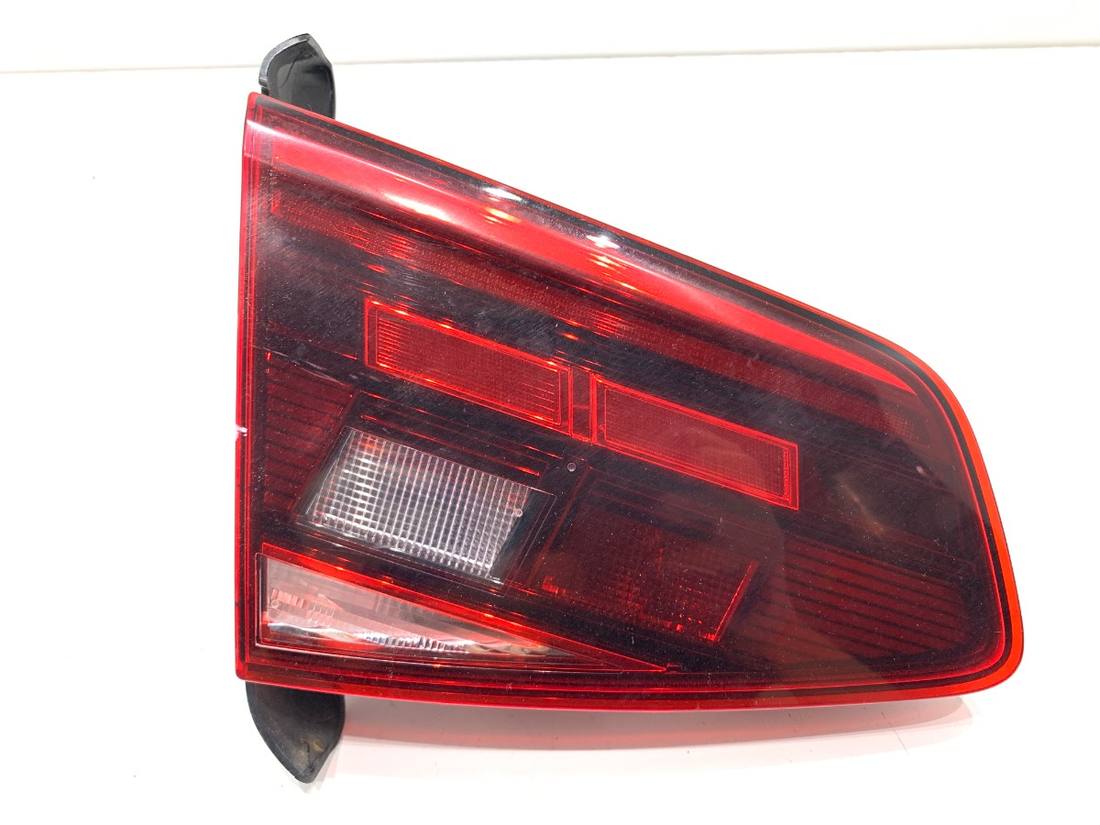 Ліхтар задній лівий Volkswagen Passat B8 3G5945093D
