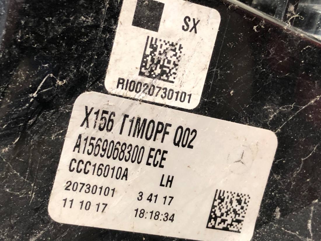 Ліхтар задній лівий Mercedes GLA X156 A1569068300 — фото деталі 5