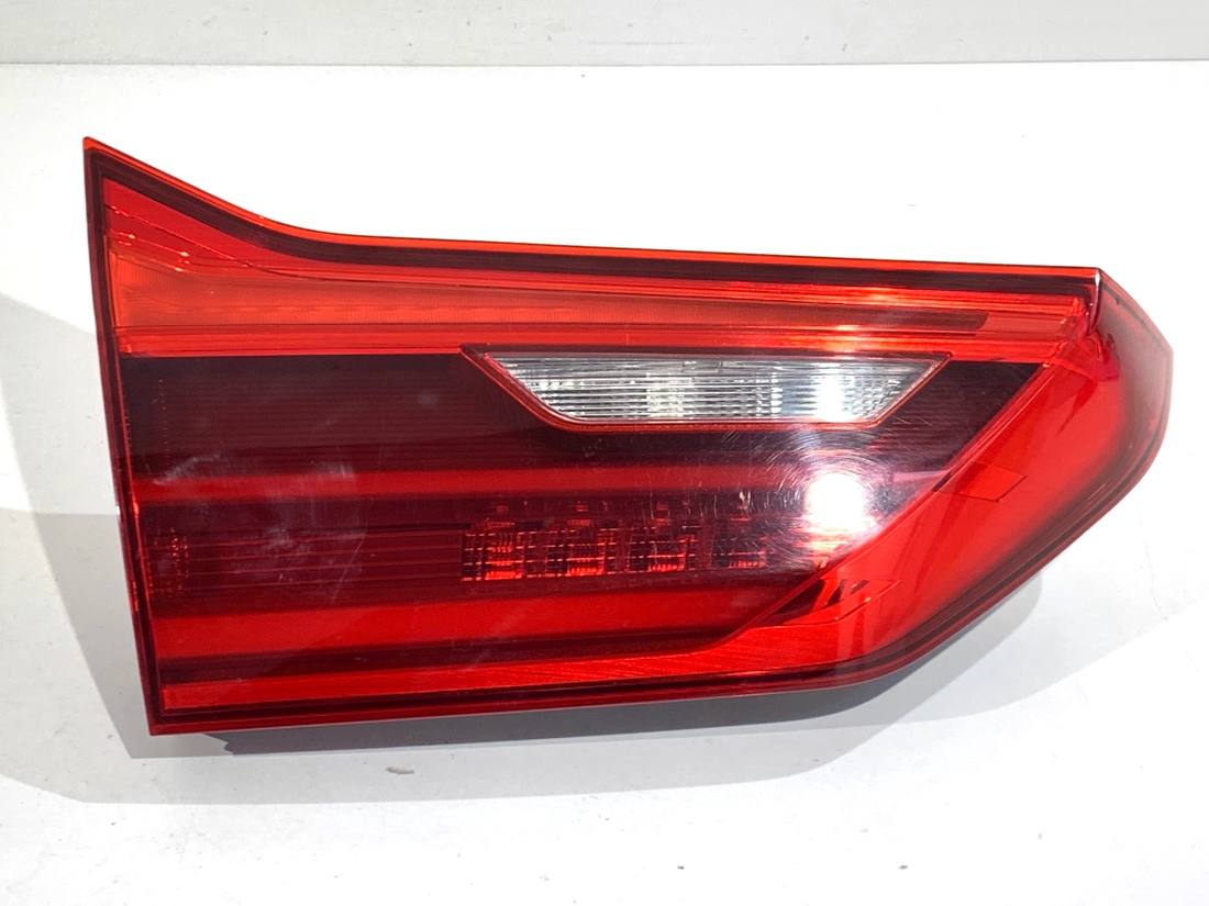Фонарь задний левый BMW 5 G30 7388949