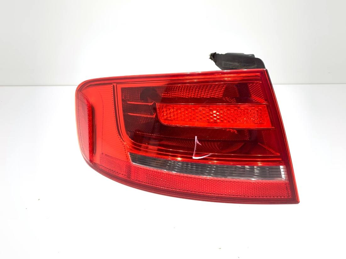 Ліхтар задній лівий Audi A4 B8 8K5945095D