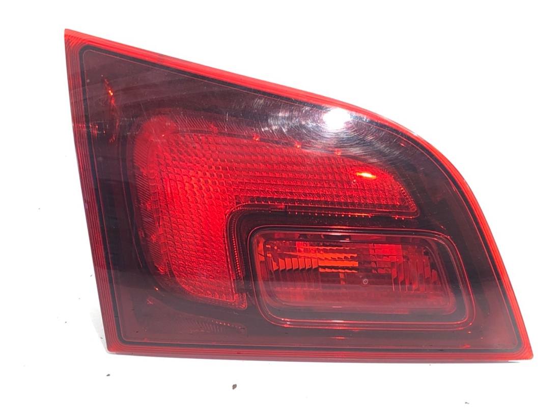 Ліхтар задній лівий Opel Astra J 13314054