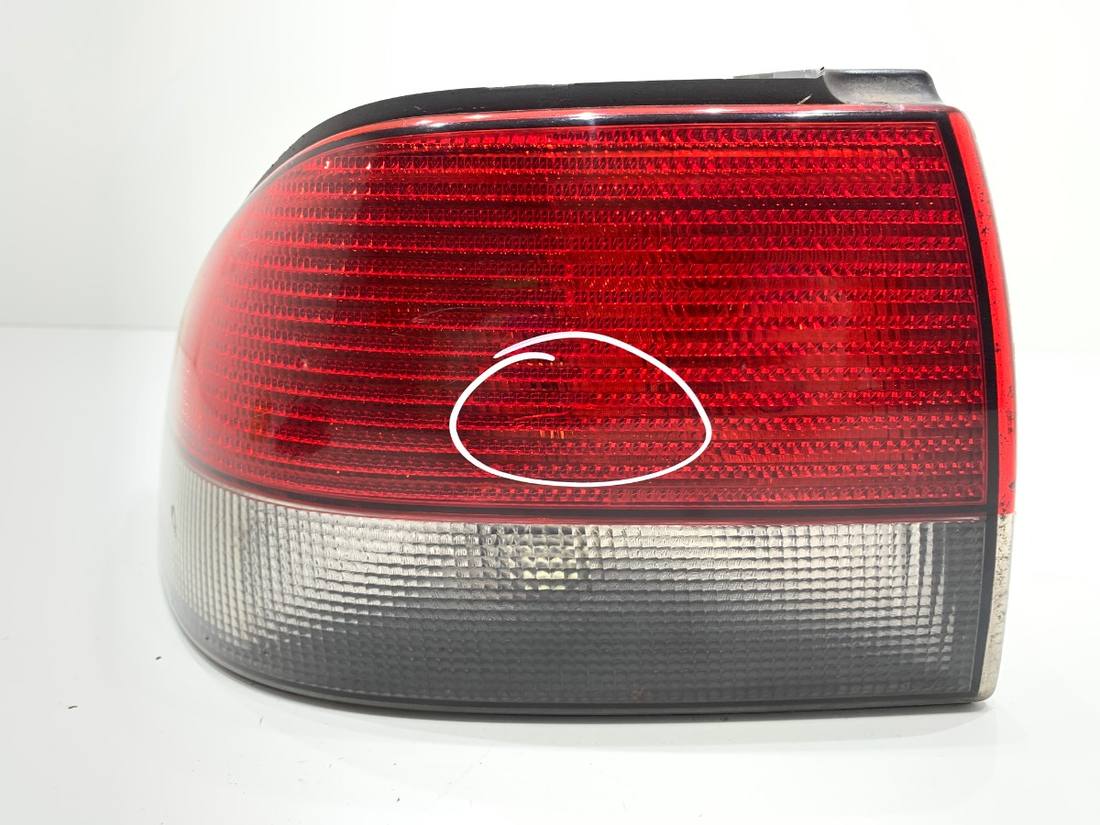 Ліхтар задній лівий Saab 9-3