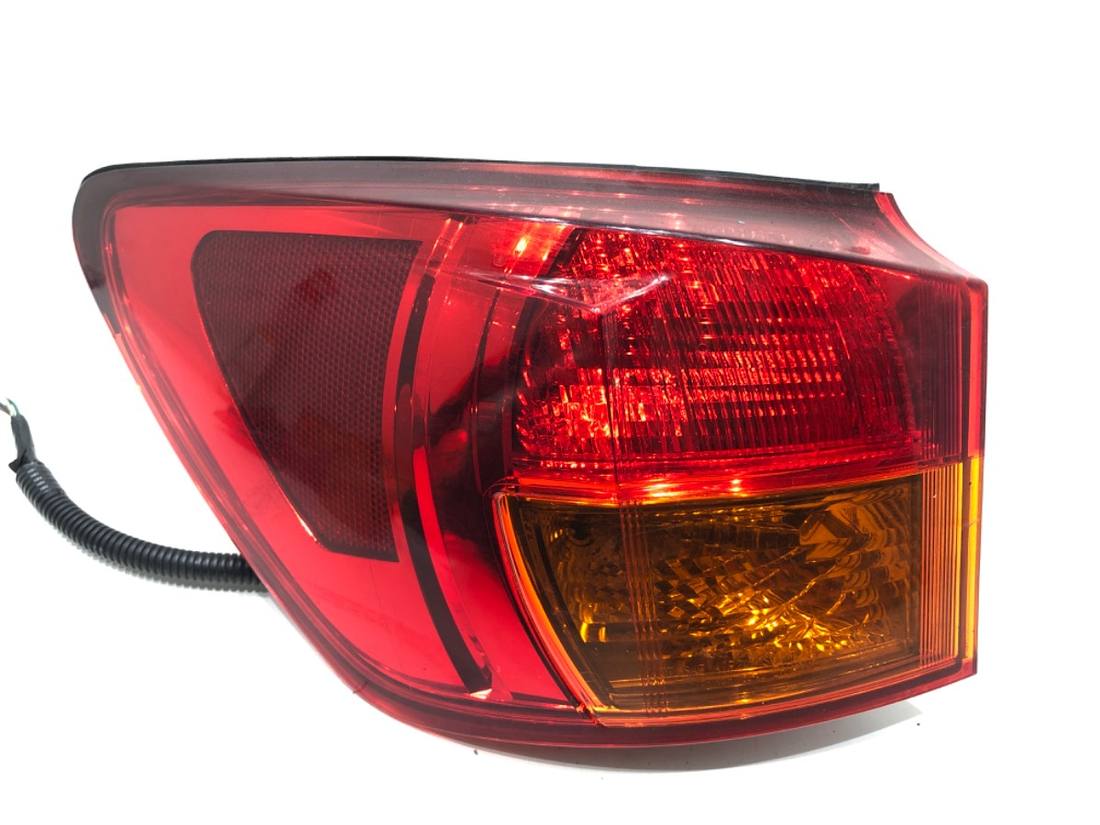 Фонарь задний левый Lexus IS