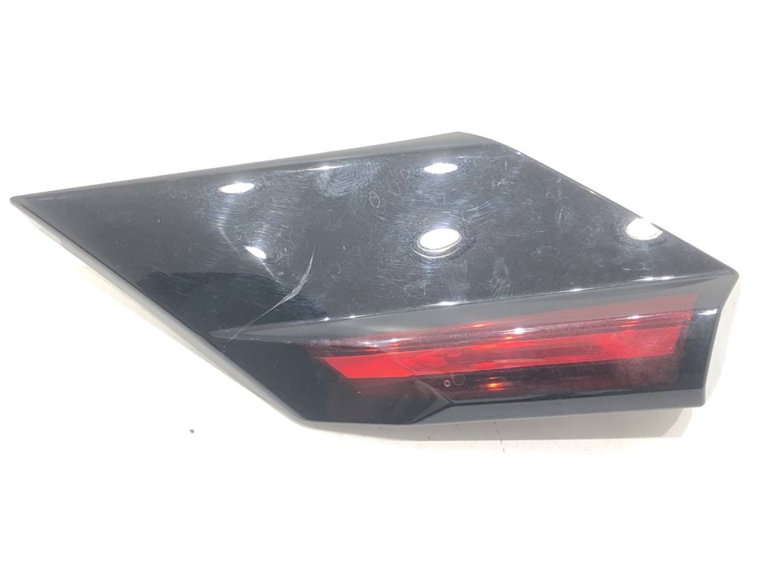 Фонарь задний левый Citroen C4 9835109780