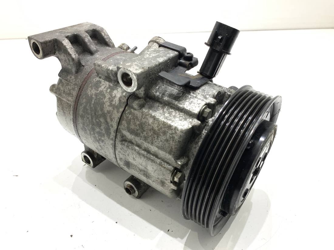 Компресор кондиціонера Hyundai I30 F500-JDCAE11 — фото деталі 2