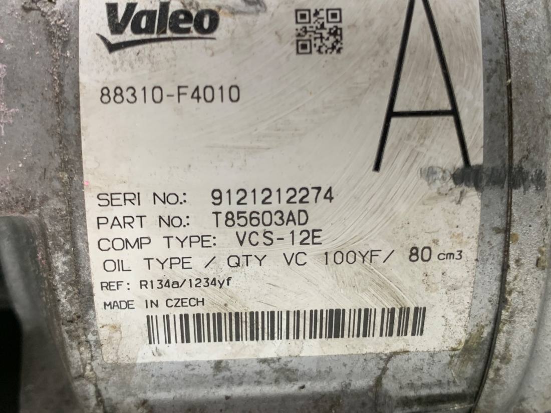 Компрессор кондиционера Toyota C-HR 88310-F4010 — фото детали 4