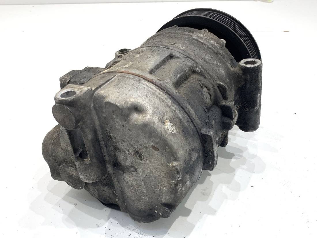 Компрессор кондиционера Audi A8 D3 SB3-955062 — фото детали 3