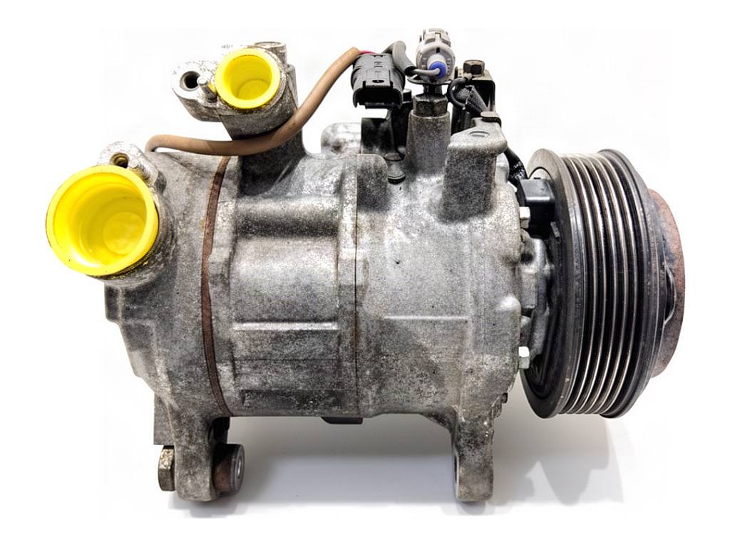 Компрессор кондиционера BMW X1 E84 447260-4711