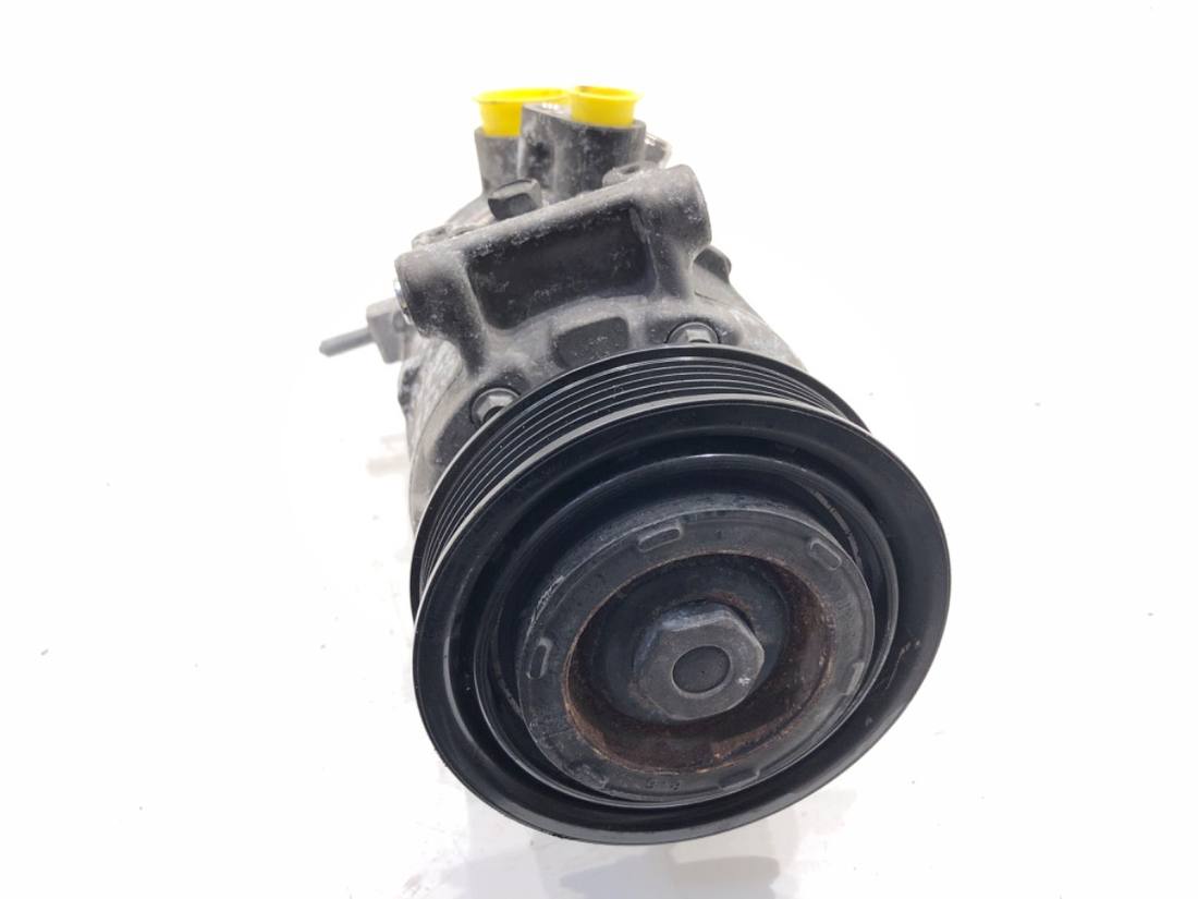 Компрессор кондиционера Audi A4 B9 8W5816803 — фото детали 2
