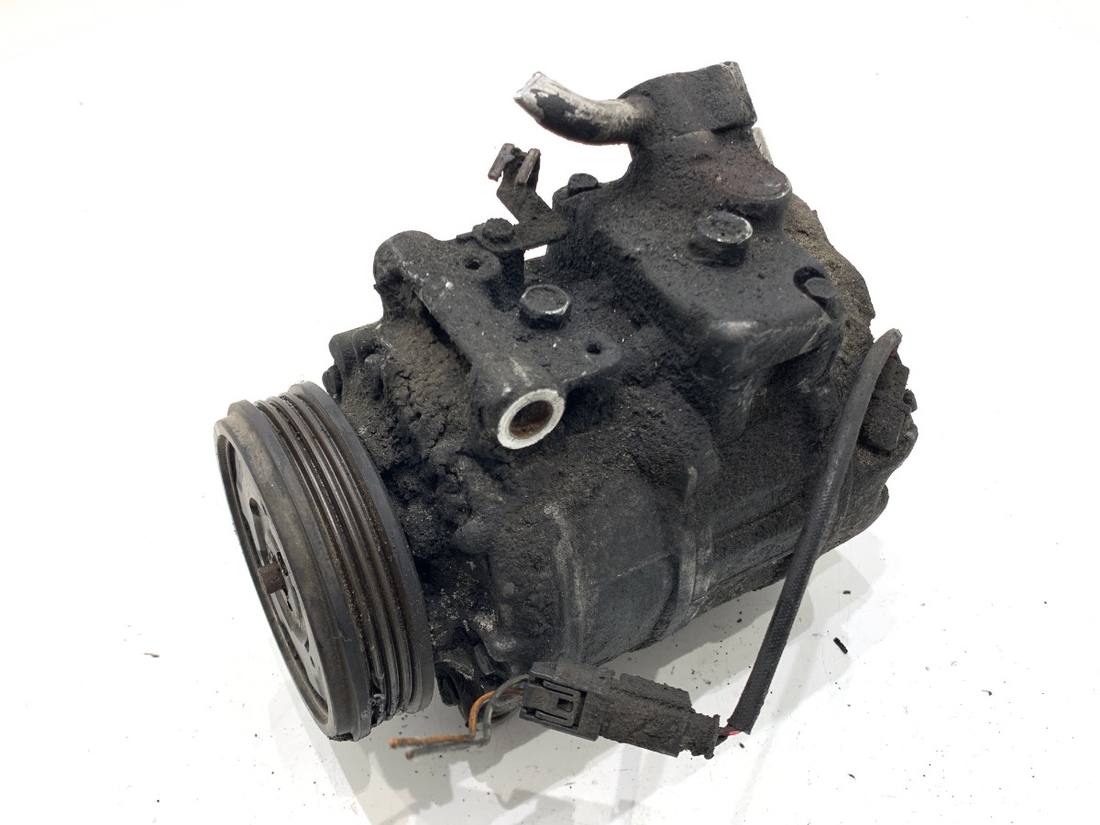 Компресор кондиціонера BMW 5 E60 6917859 — фото деталі 3