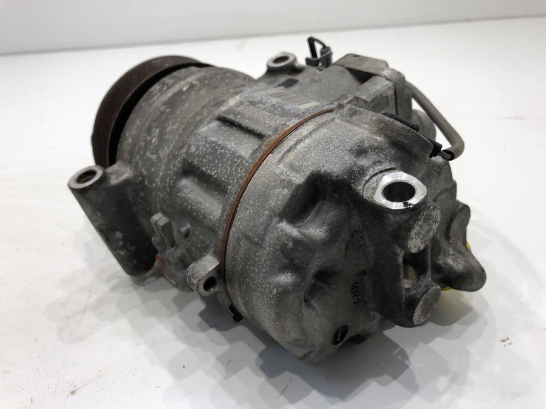 Компресор кондиціонера BMW 3 E90 6987862 — фото деталі 3