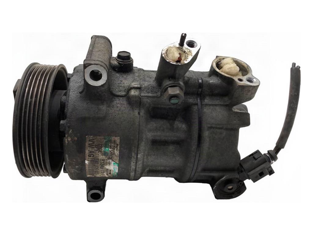 Компрессор кондиционера Volkswagen Passat B6 5N0820803