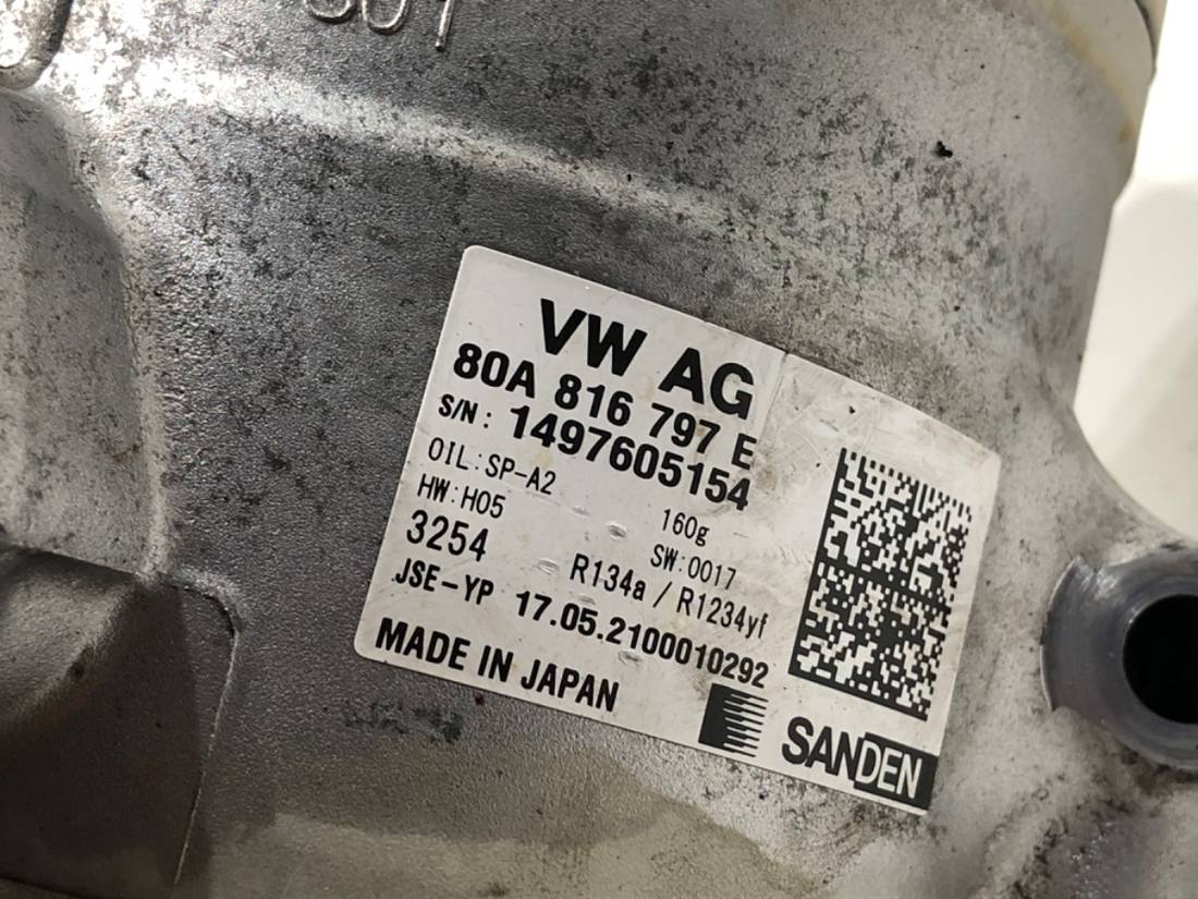 Компресор кондиціонера Audi Q5 80A816797E — фото деталі 4
