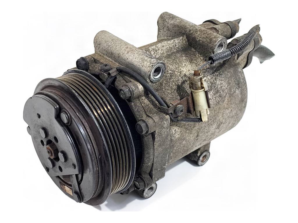 Компрессор кондиционера Volvo XC90 99000964