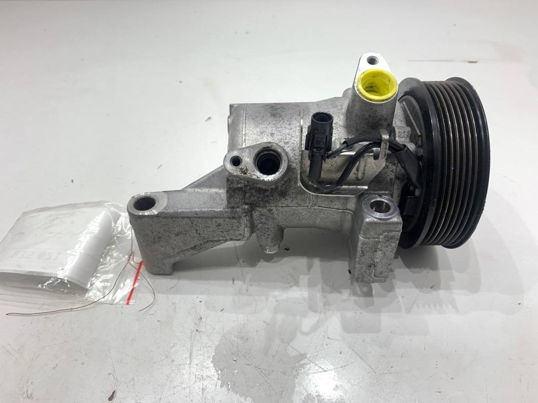 Компресор кондиціонера Suzuki Swift 447280-3841 — фото деталі 2