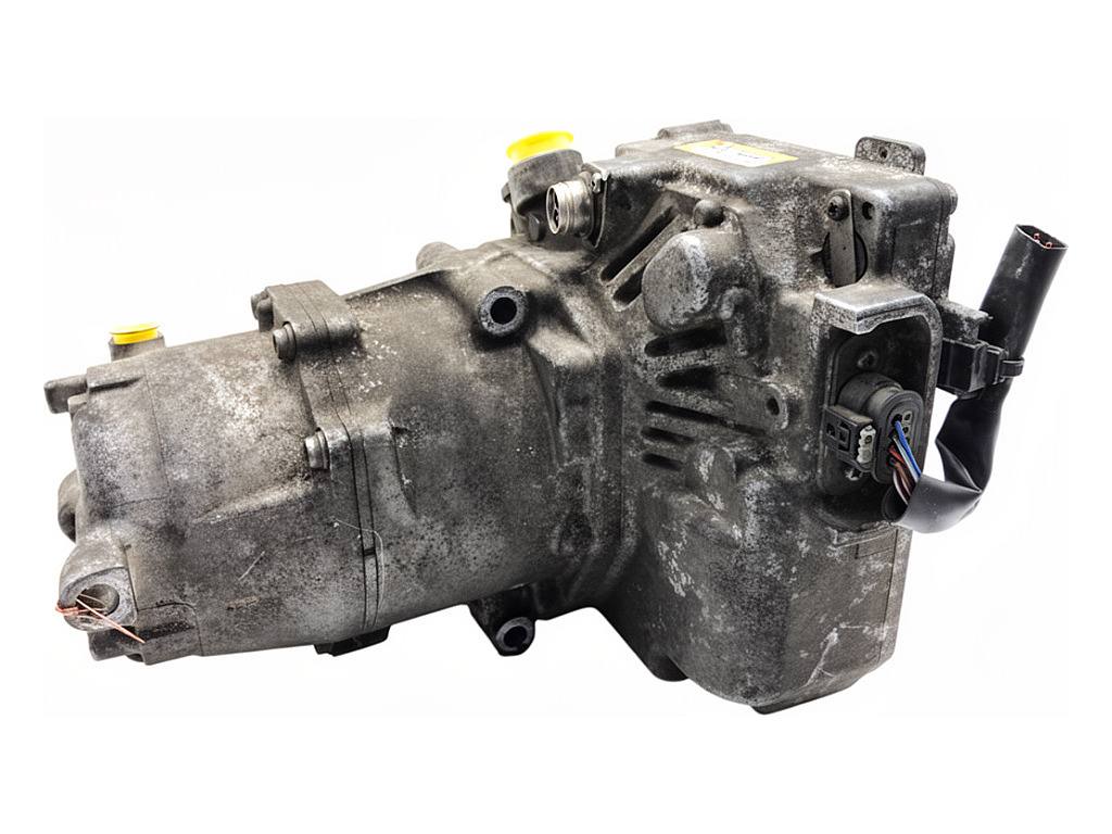 Компрессор кондиционера Mercedes S W221 A0032305311