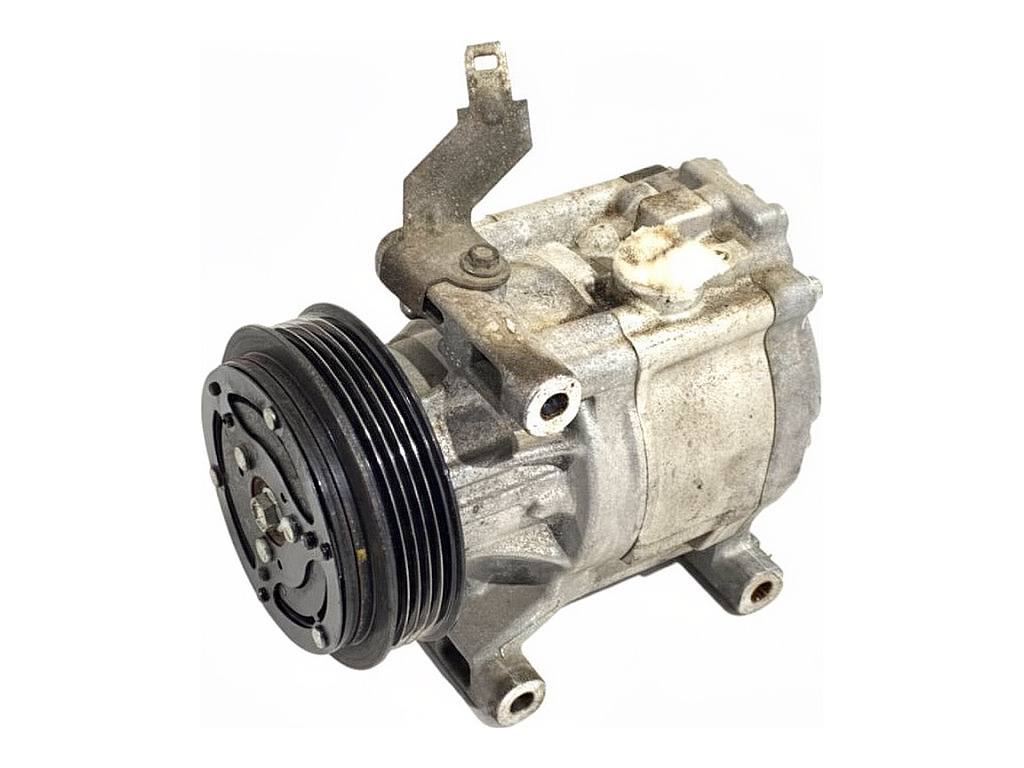 Компресор кондиціонера Fiat Bravo DCP09061