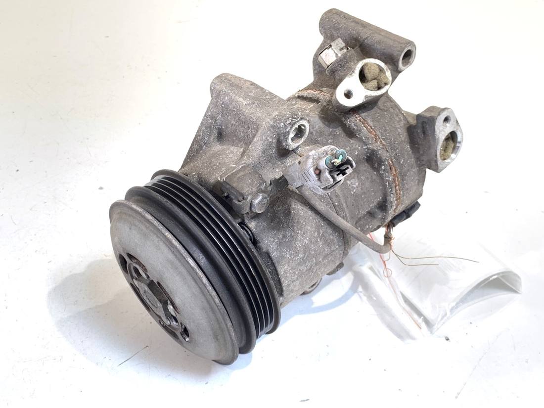 Компресор кондиціонера Toyota Auris 447280-6590