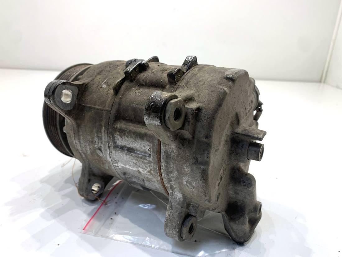Компресор кондиціонера BMW X5 F95 9890655 — фото деталі 3