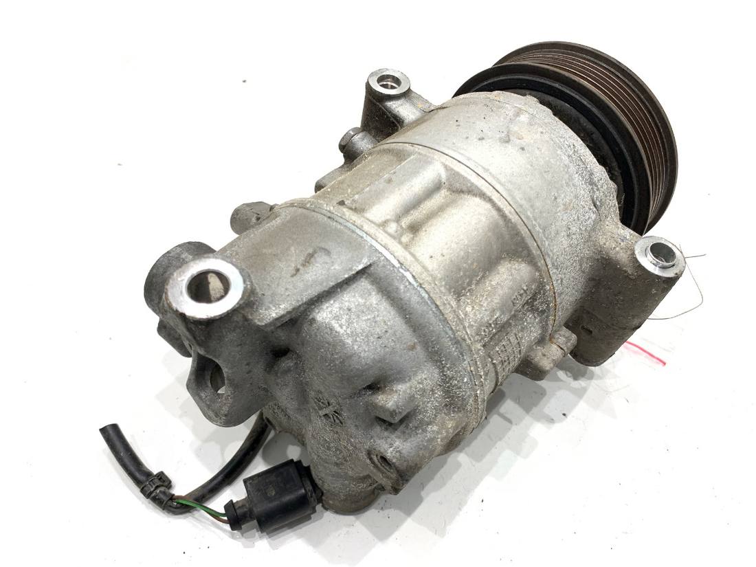 Компресор кондиціонера Skoda Fabia 3 3Q0816803B — фото деталі 3