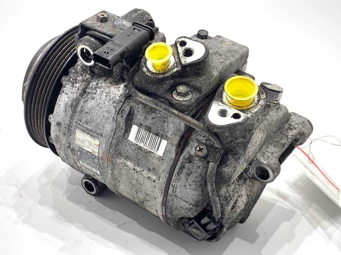 Компрессор кондиционера Mercedes GLE V167 A0008301401 — фото детали 3