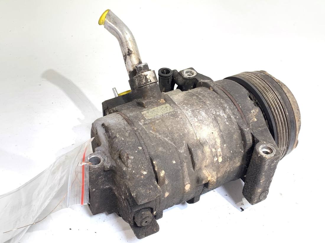 Компрессор кондиционера BMW X5 E53 MC447220-3323 — фото детали 2