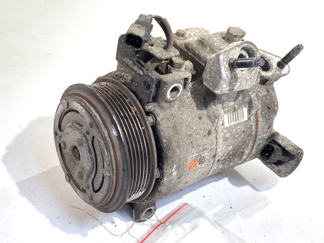 Компрессор кондиционера Ford Mondeo DS7H-19D629-HG