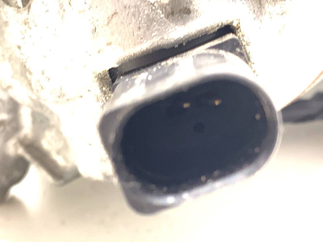 Компрессор кондиционера Audi A5 8T 8T0260805P — фото детали 3
