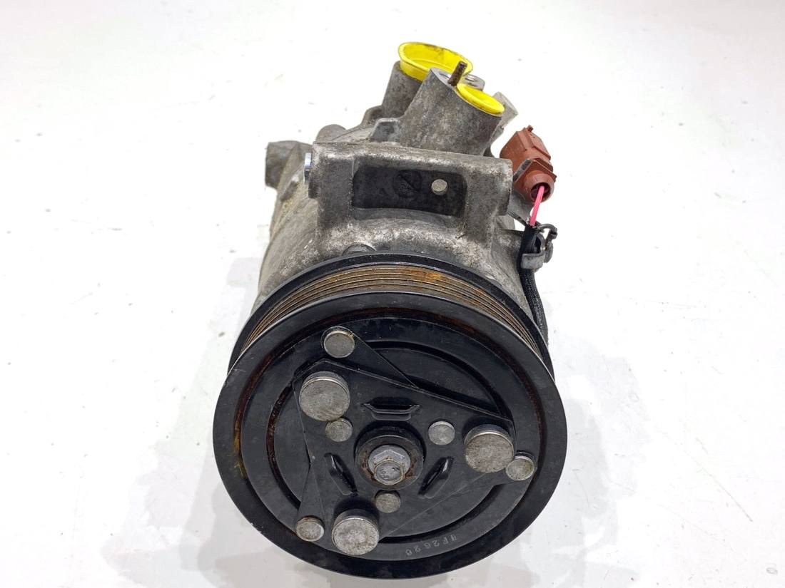 Компресор кондиціонера Ford Transit Connect 3Q0816803B