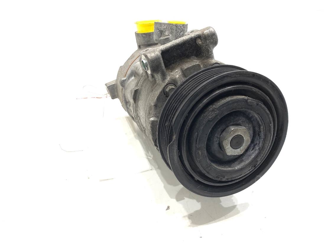 Компресор кондиціонера Audi A4 B9 4M0816803 — фото деталі 2